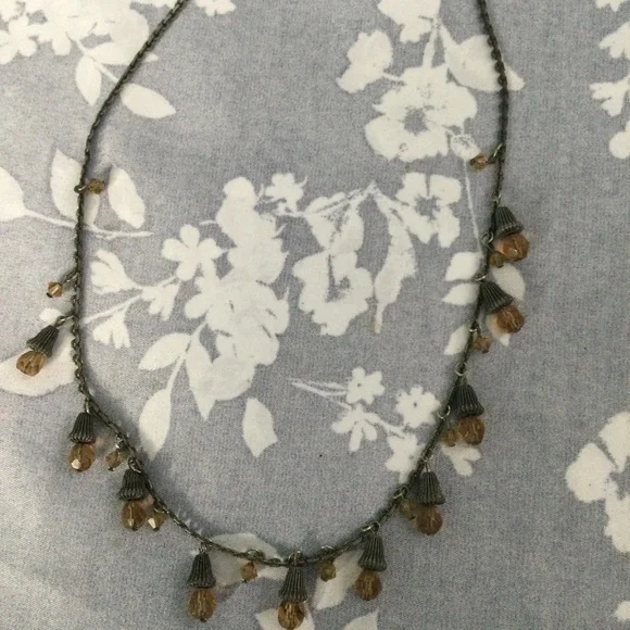 Bellagio crystal necklace amber crystals Total length of chain is 17 inches - Picture 1 of 3